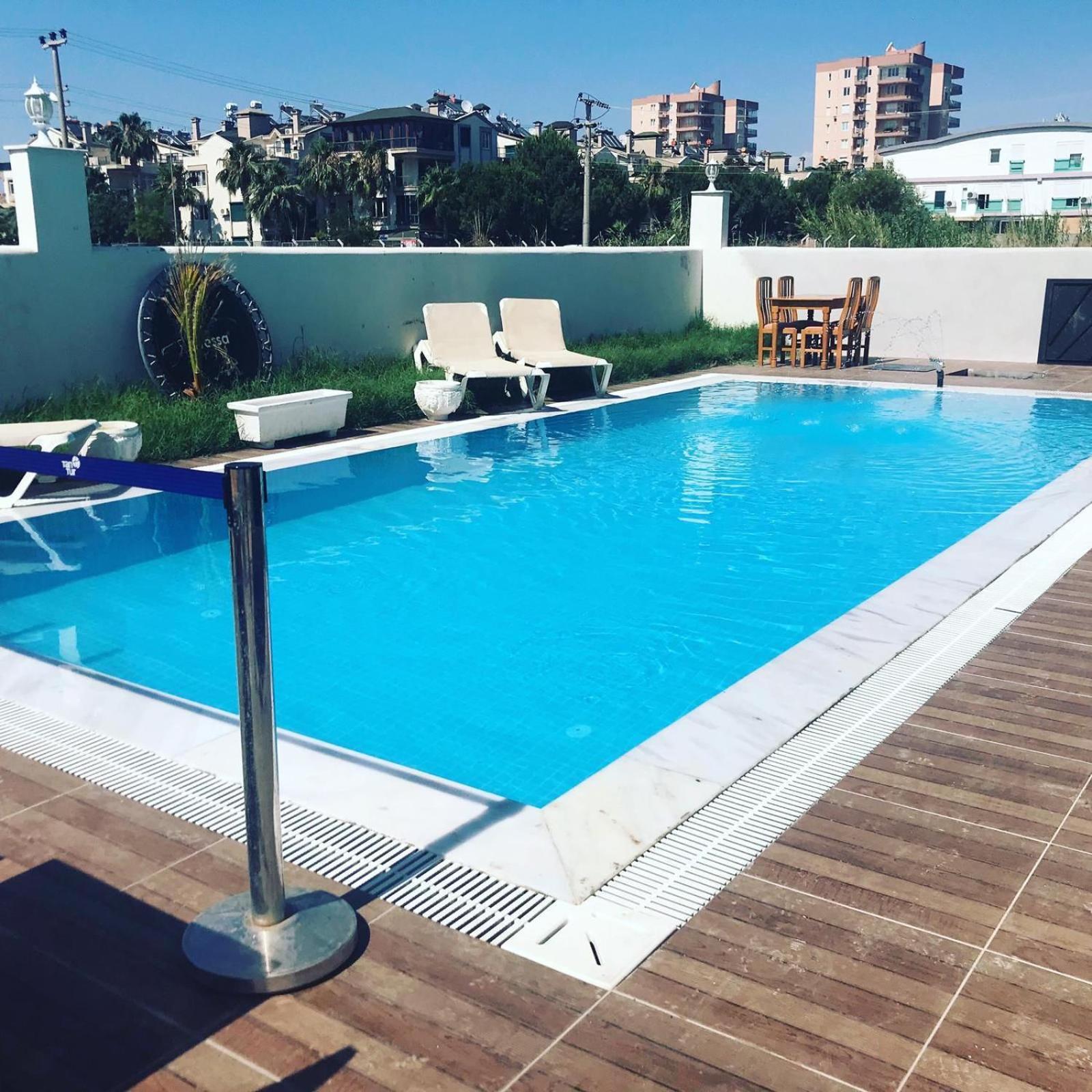 Akdeniz Suites Altinkum  Exterior photo